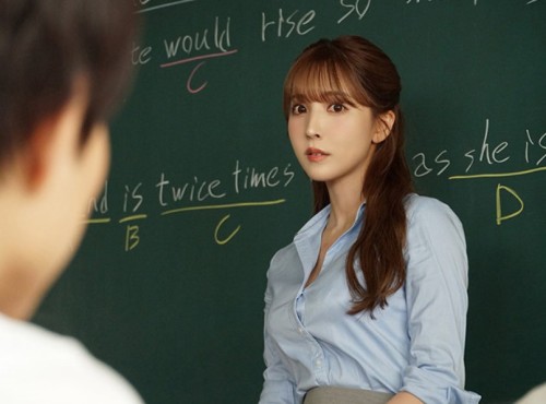 Liếc mắt đưa tình cùng cô giáo tiếng Anh trẻ đẹp Yua Mikami
